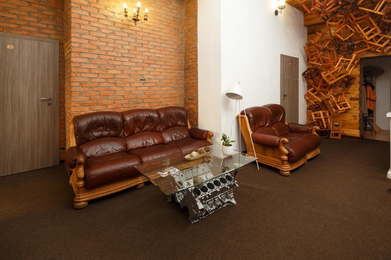 Mezzanine Hotel Odessa Exterior foto